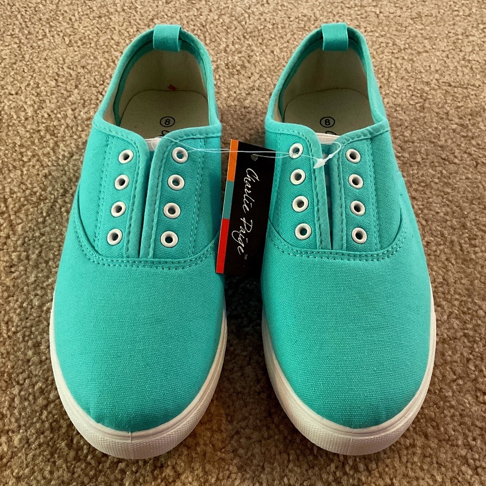 pretty blue sneakers, size 8